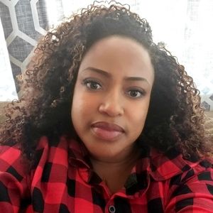 Meet your Posher, Luz